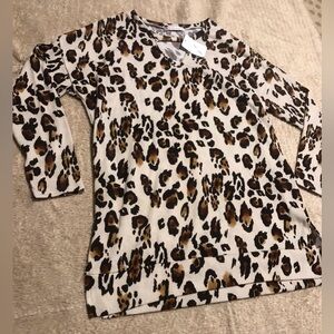 NWT Women’s Leopard/Animal Print Long Sleeve Tunic Length Top Size Med
